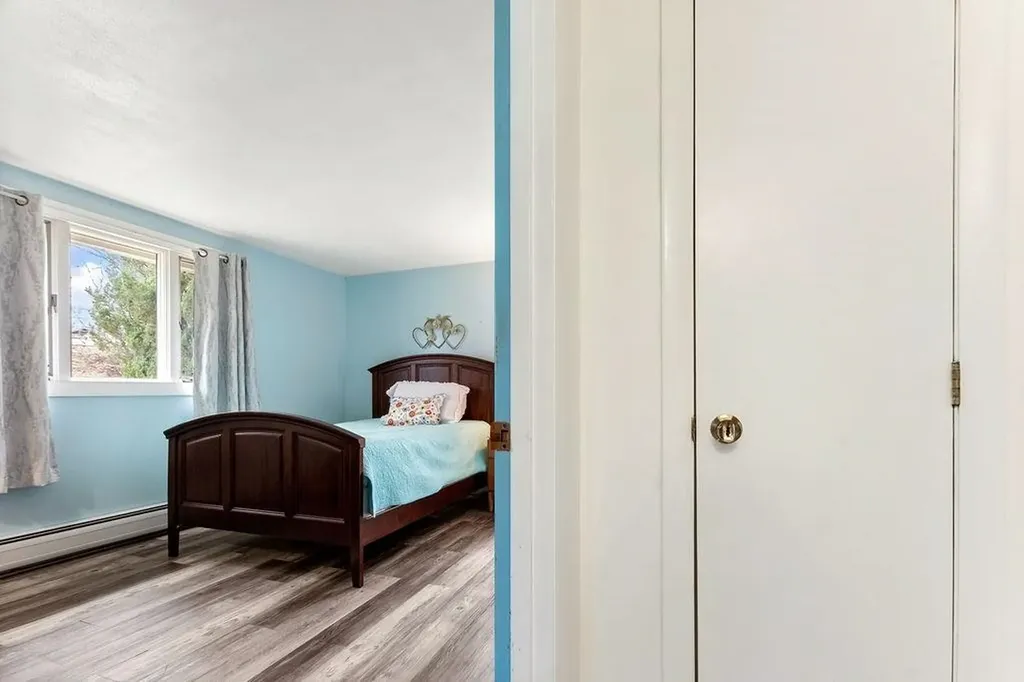 79 East Street Claremont NH 03743