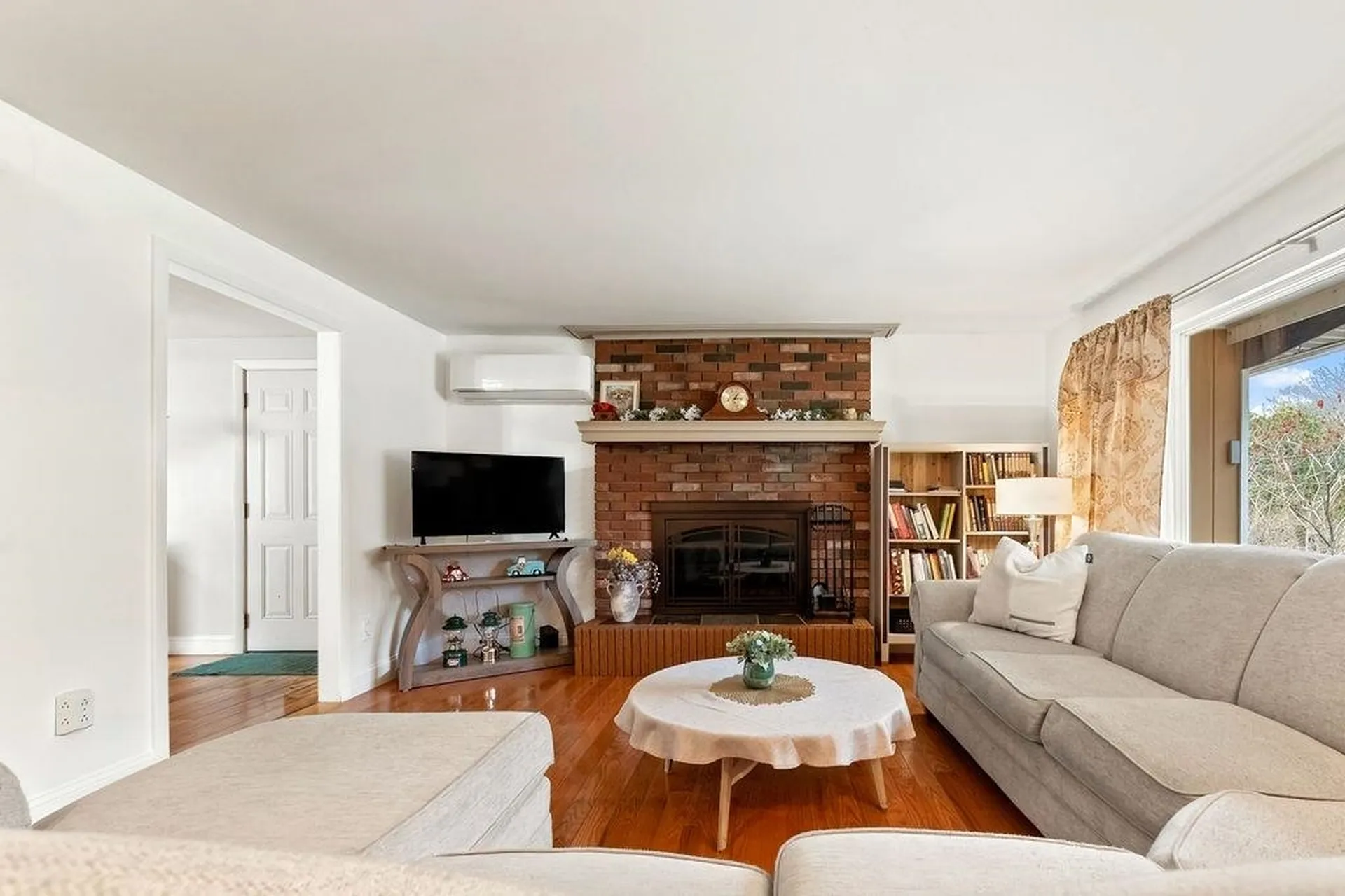 79 East Street Claremont NH 03743