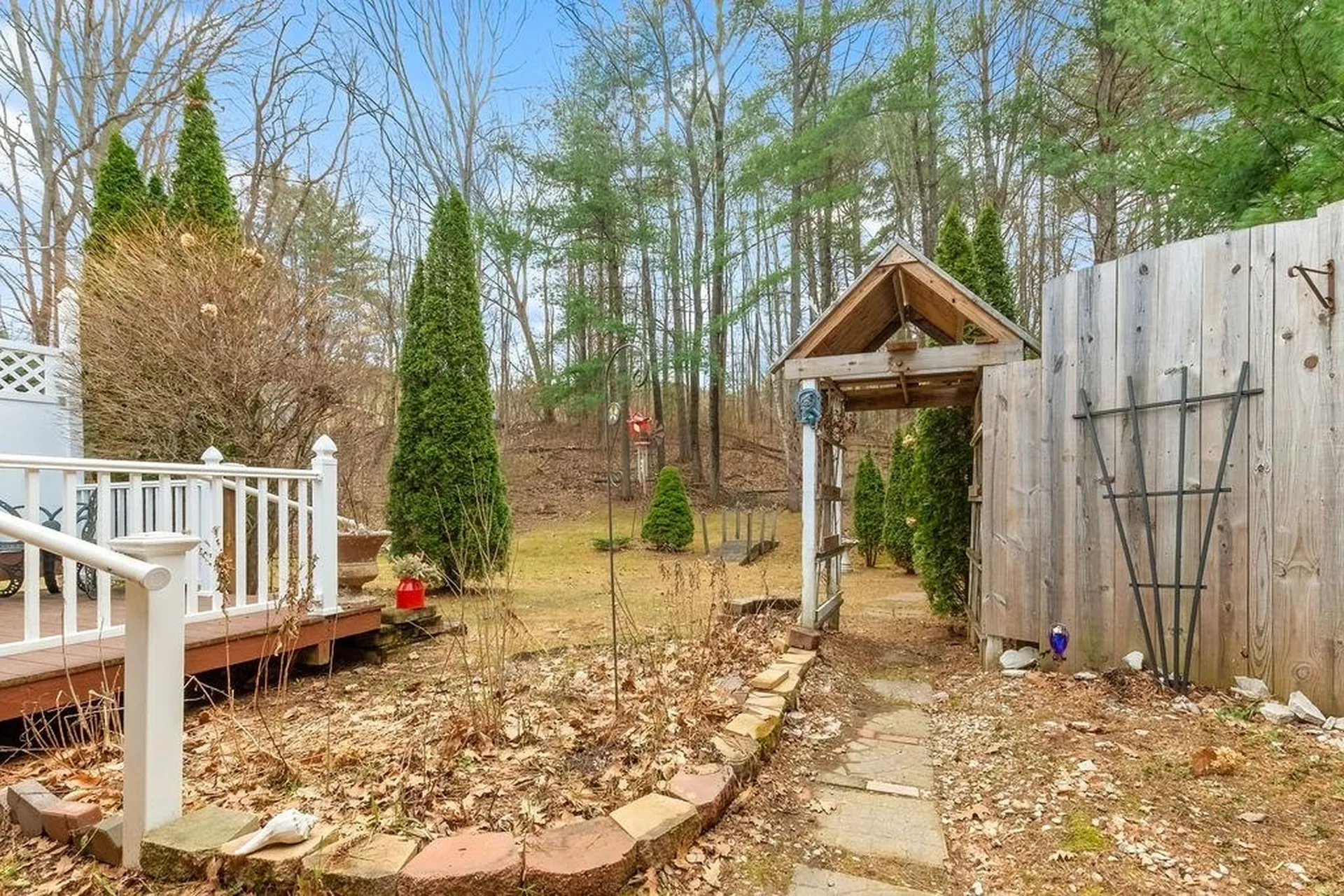 79 East Street Claremont NH 03743