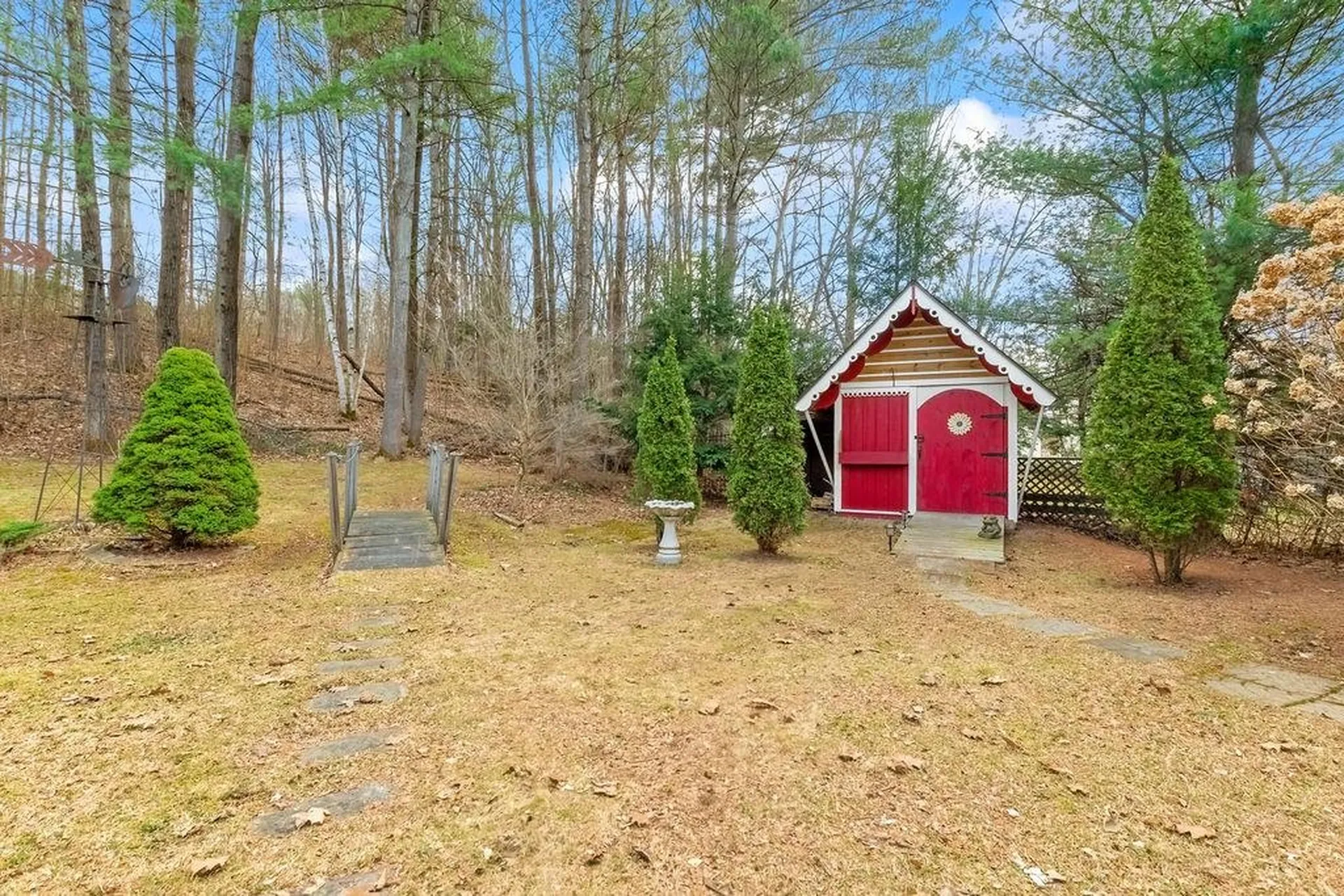 79 East Street Claremont NH 03743