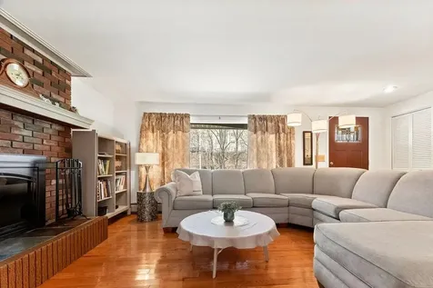 79 East Street Claremont NH 03743
