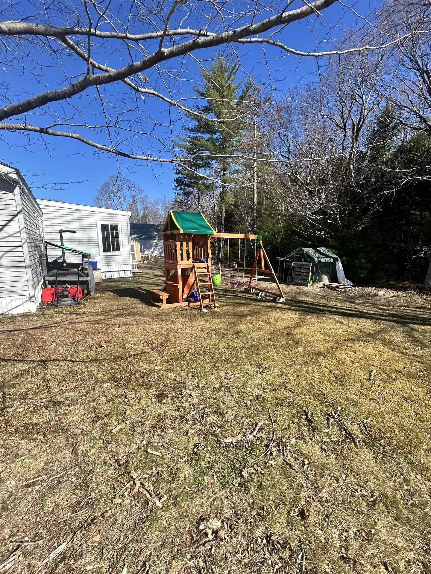 90 Spruce Drive Farmington NH 03835
