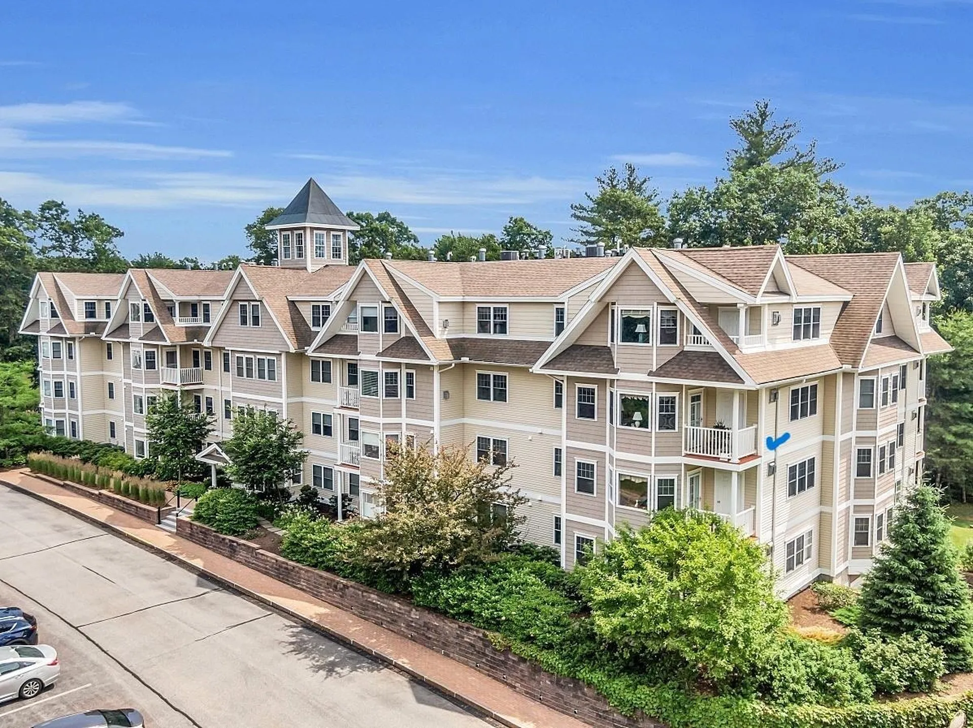 2 Sterling Hill Lane Exeter NH 03833