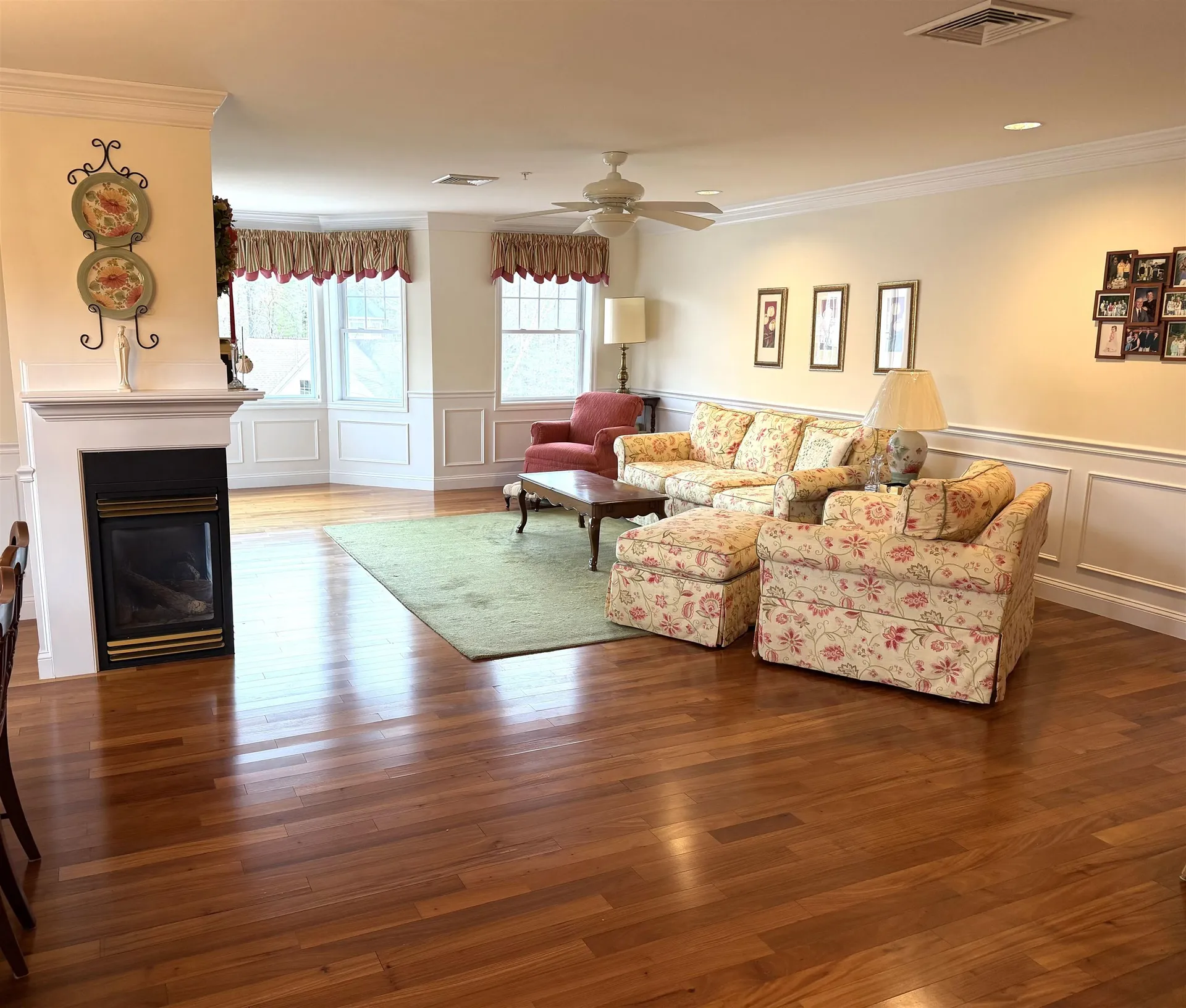 2 Sterling Hill Lane Exeter NH 03833