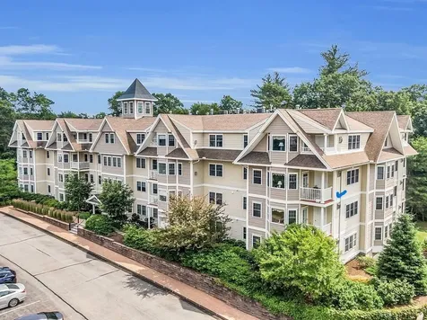 2 Sterling Hill Lane Exeter NH 03833