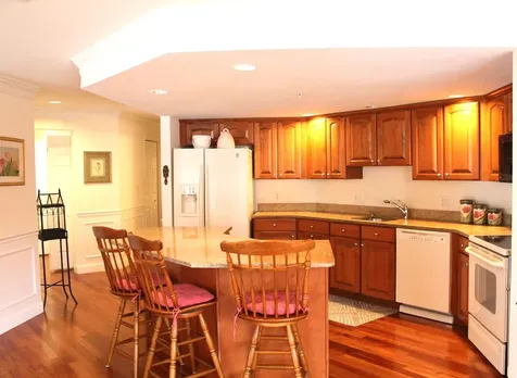 2 Sterling Hill Lane Exeter NH 03833