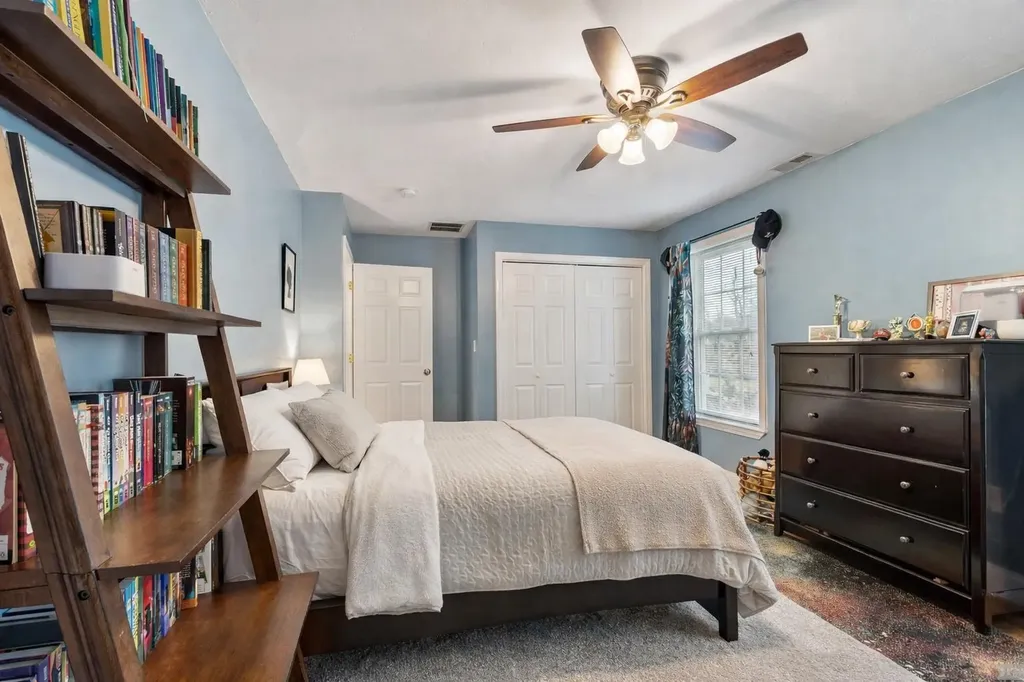 21 Edinburgh Road Windham NH 03087