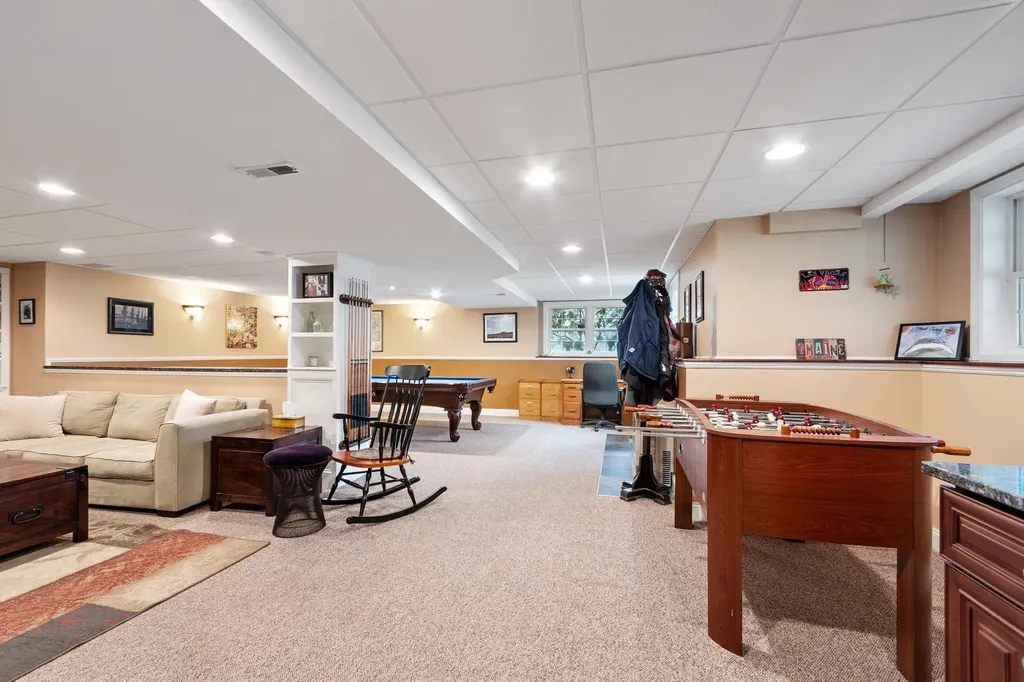 21 Edinburgh Road Windham NH 03087