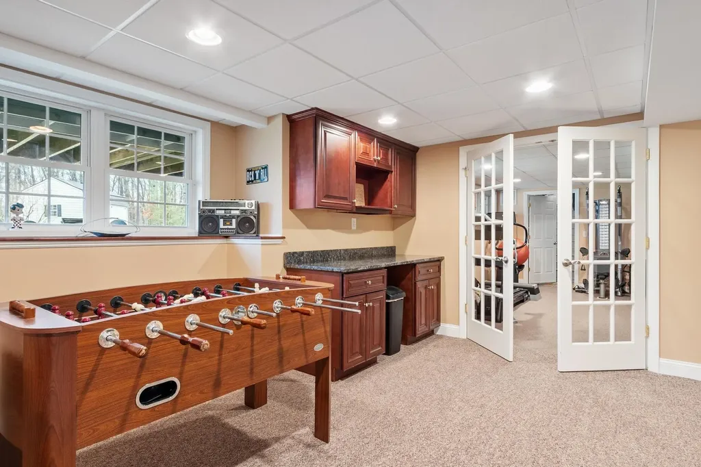 21 Edinburgh Road Windham NH 03087