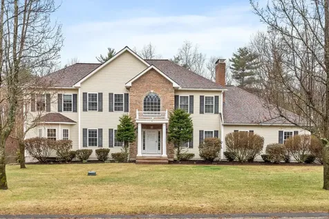 21 Edinburgh Road Windham NH 03087
