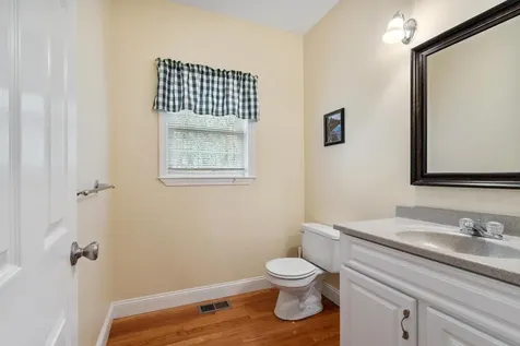 21 Edinburgh Road Windham NH 03087