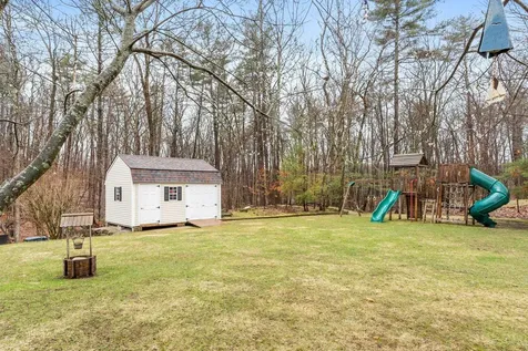 21 Edinburgh Road Windham NH 03087
