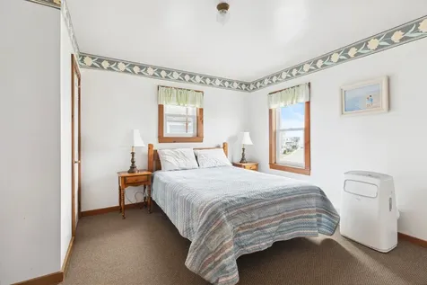13 Ocean Boulevard Hampton NH 03842