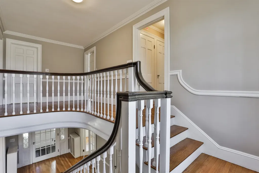 73 Berkeley Street Nashua NH 03064