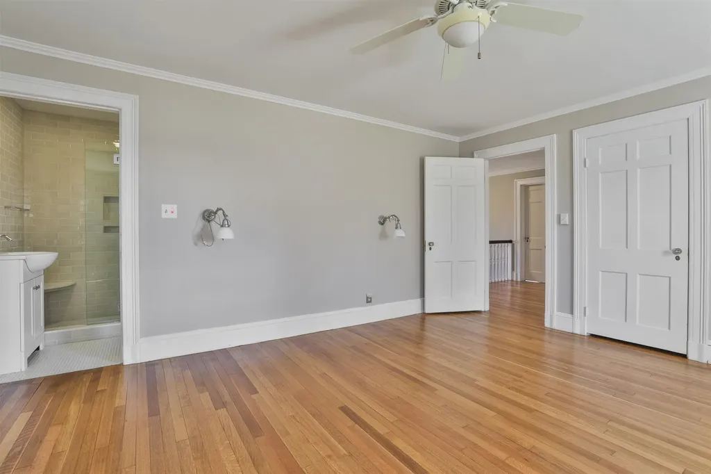 73 Berkeley Street Nashua NH 03064