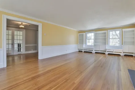 73 Berkeley Street Nashua NH 03064