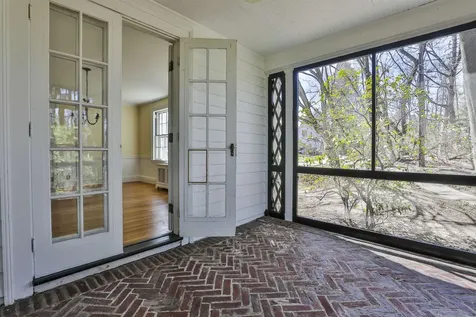 73 Berkeley Street Nashua NH 03064