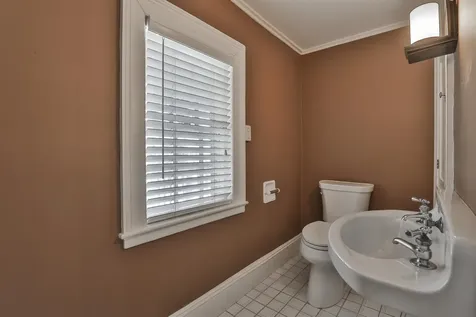 73 Berkeley Street Nashua NH 03064