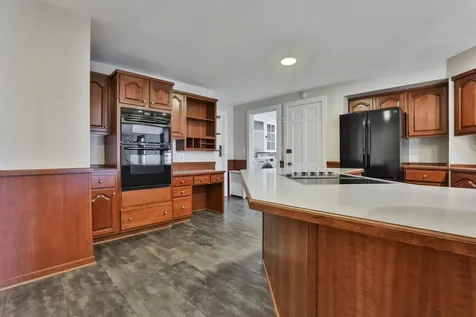 73 Berkeley Street Nashua NH 03064