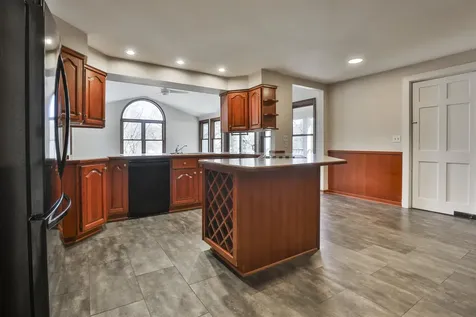 73 Berkeley Street Nashua NH 03064