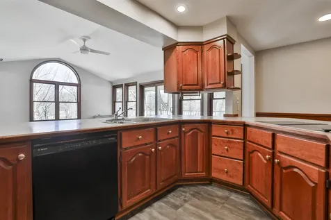 73 Berkeley Street Nashua NH 03064