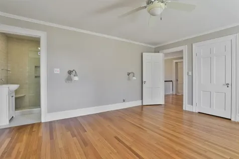 73 Berkeley Street Nashua NH 03064