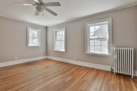 73 Berkeley Street Nashua NH 03064