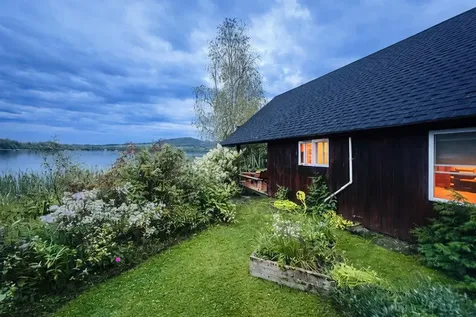 391 West Shore Road Glover VT 05875