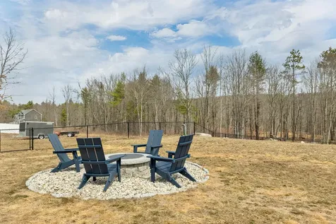 453 Maple Street Hopkinton NH 03229
