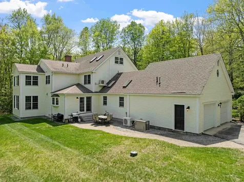 211 Hedgerose Lane Hopkinton NH 03229