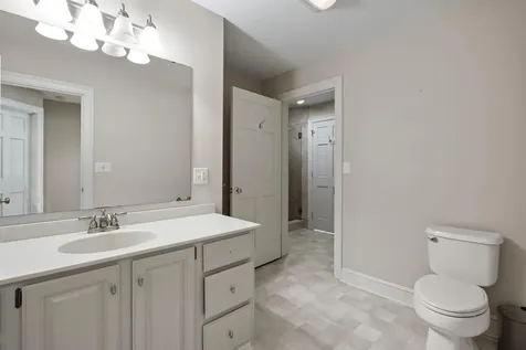 211 Hedgerose Lane Hopkinton NH 03229