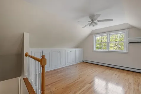 211 Hedgerose Lane Hopkinton NH 03229