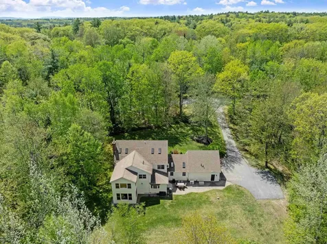 211 Hedgerose Lane Hopkinton NH 03229