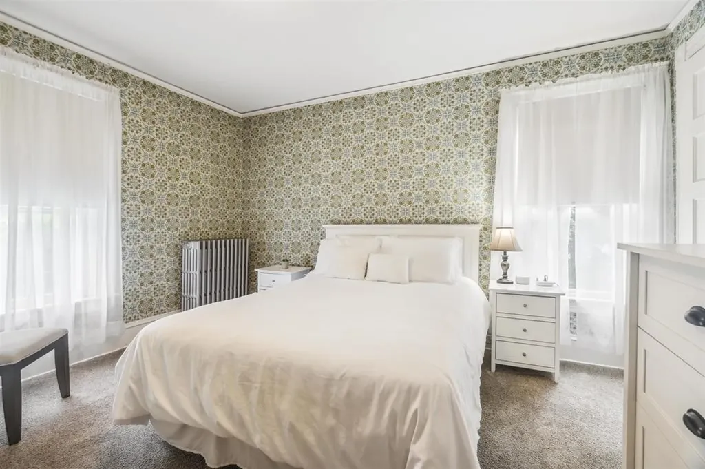 73 Gilford Avenue Laconia NH 03246