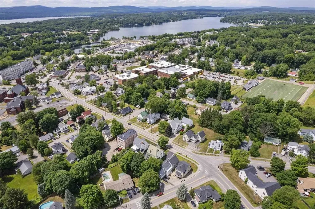 73 Gilford Avenue Laconia NH 03246