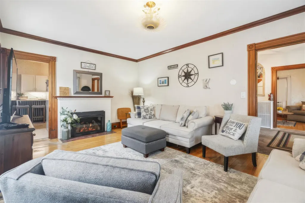 73 Gilford Avenue Laconia NH 03246