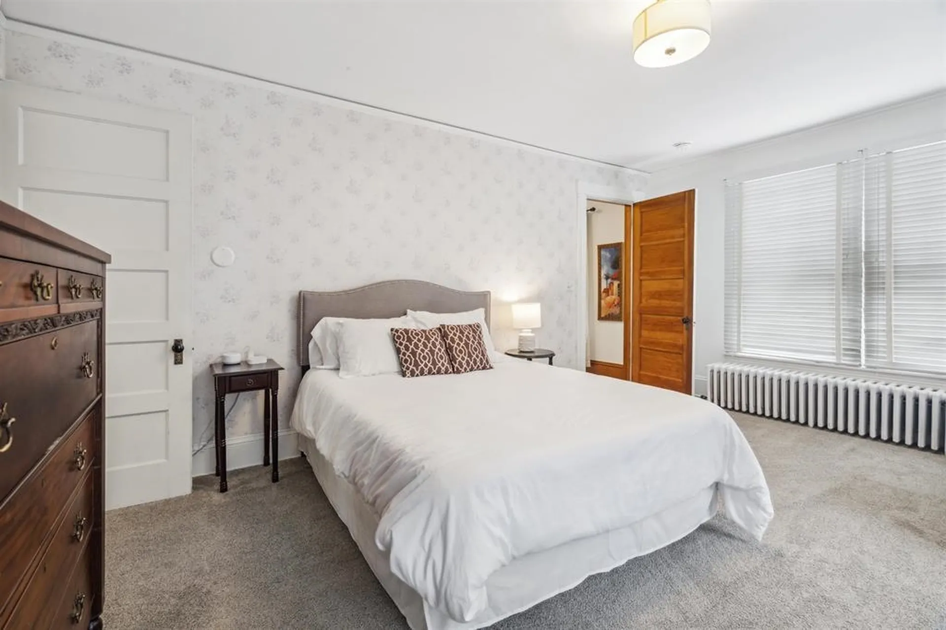 73 Gilford Avenue Laconia NH 03246