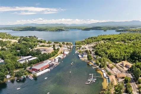 73 Gilford Avenue Laconia NH 03246