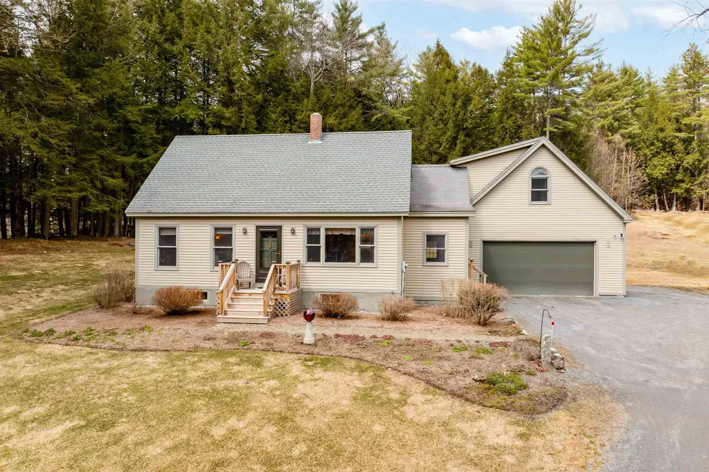 212 West Fairlee Road Thetford VT 05045