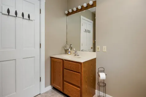 212 West Fairlee Road Thetford VT 05045