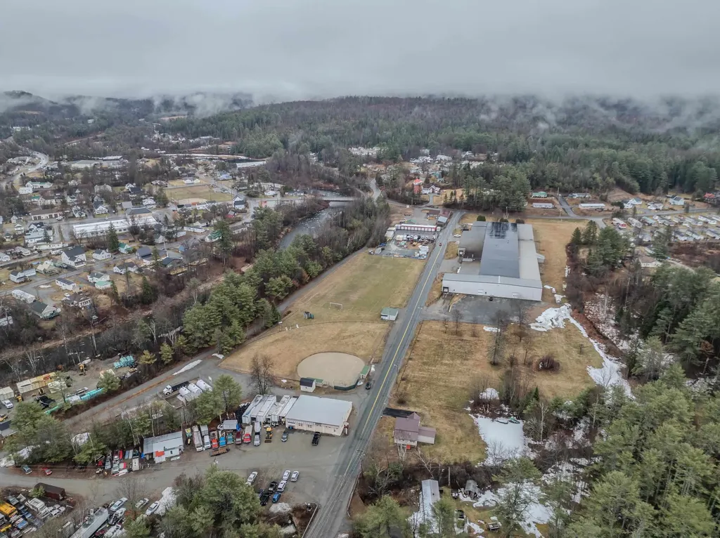 316 Highland Avenue Littleton NH 03561