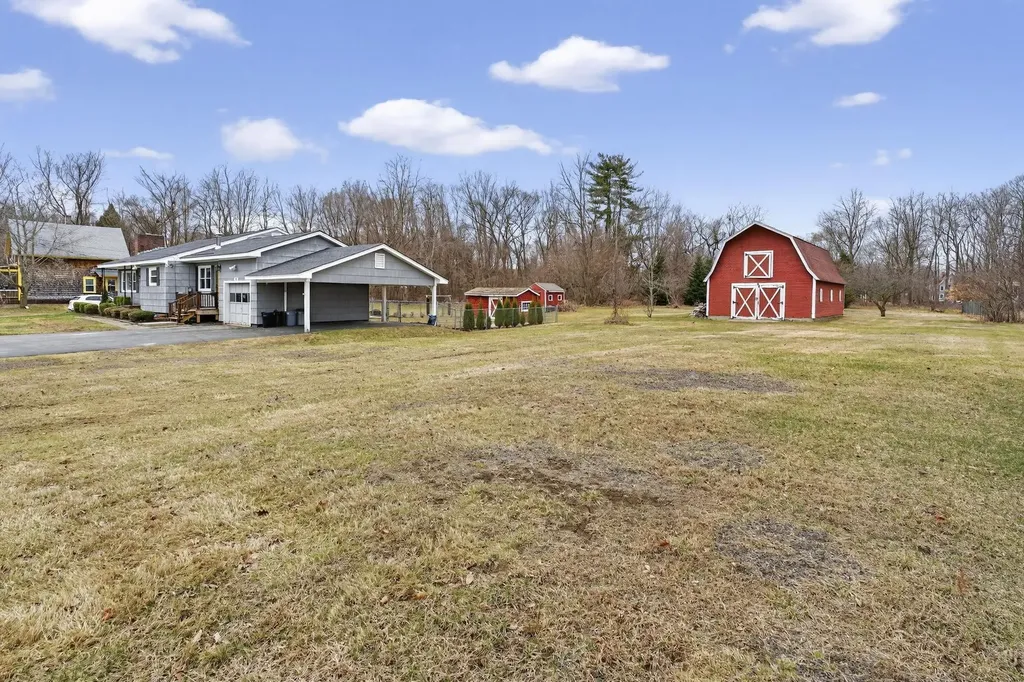 39 Rolfe Street Concord NH 03303