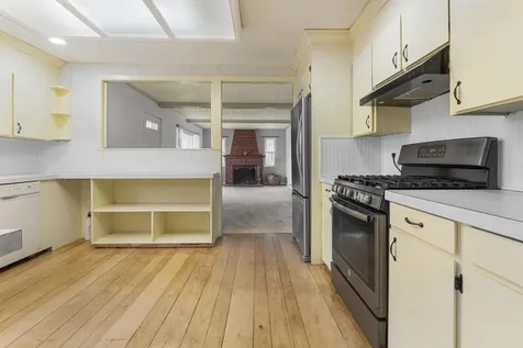 39 Rolfe Street Concord NH 03303