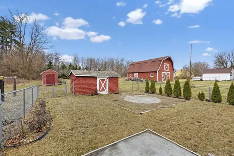 39 Rolfe Street Concord NH 03303