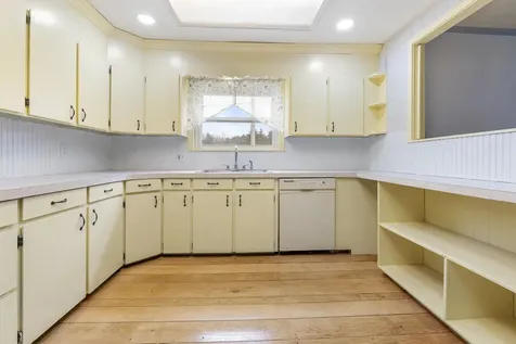 39 Rolfe Street Concord NH 03303