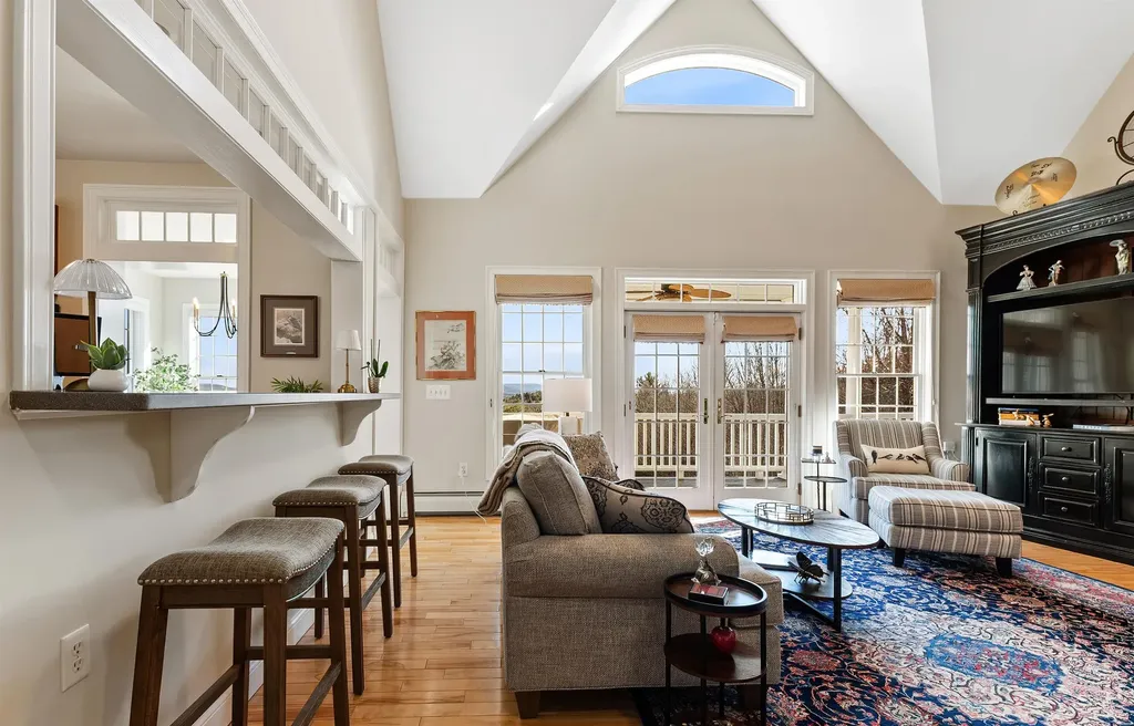 125 Trow Hill Road Sunapee NH 03782