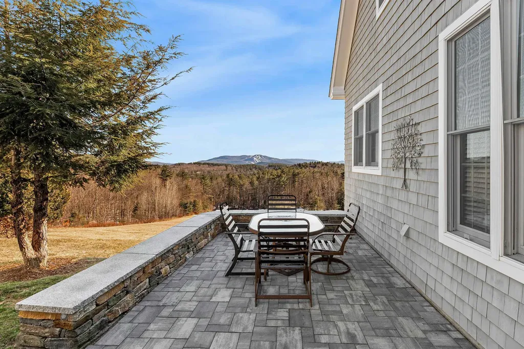 125 Trow Hill Road Sunapee NH 03782