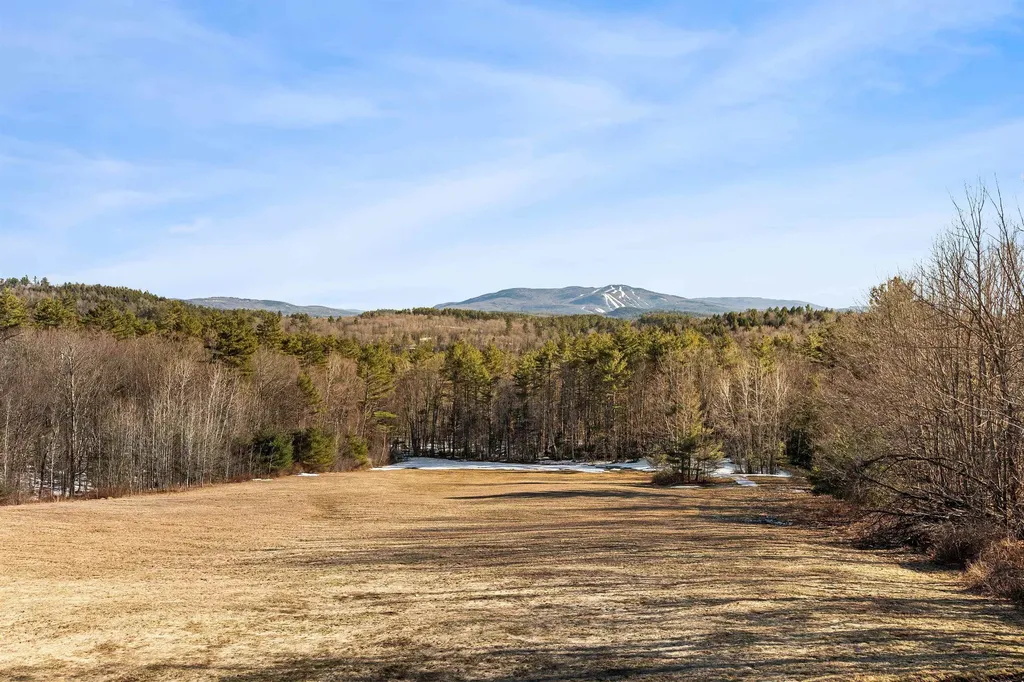 125 Trow Hill Road Sunapee NH 03782