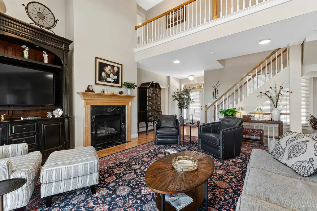 125 Trow Hill Road Sunapee NH 03782