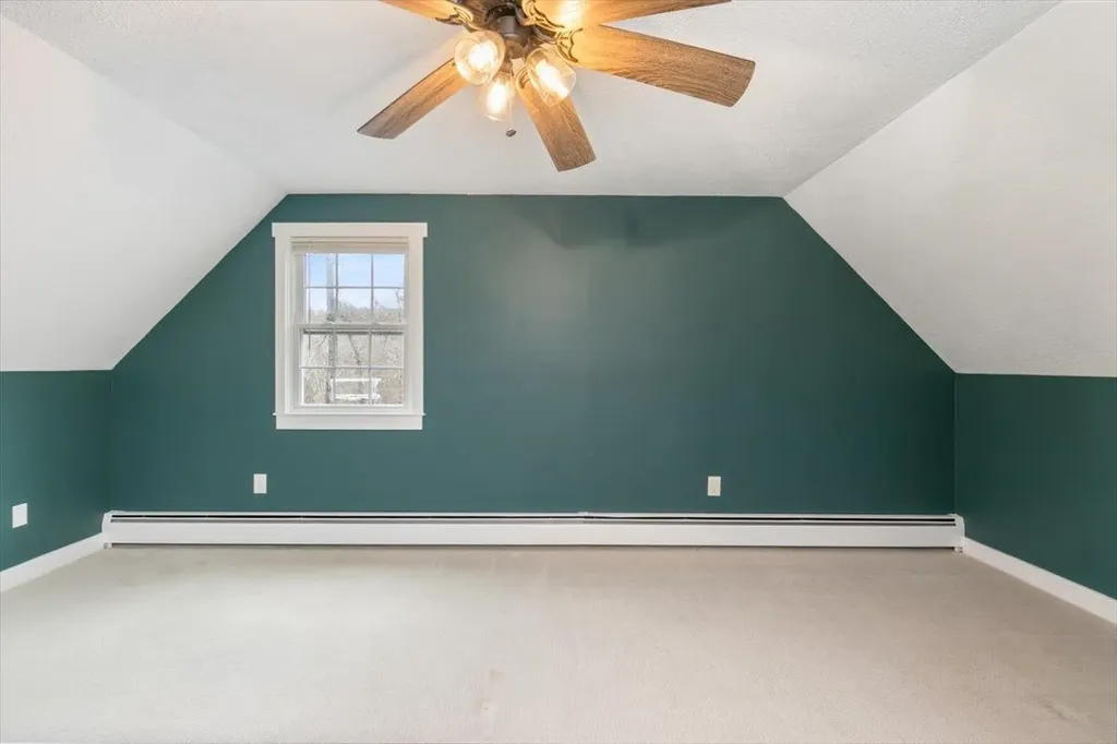 14 Schaefer Circle Hudson NH 03051